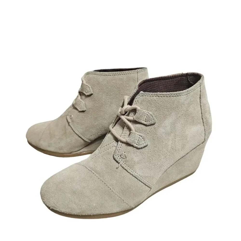 Toms Boots Womens Size 8 Kala Desert Wedge Bootie Suede Ankle Taupe Leather